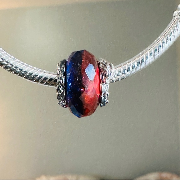 Brand new authentic Pandora ice fire murano charm - Picture 3 of 9